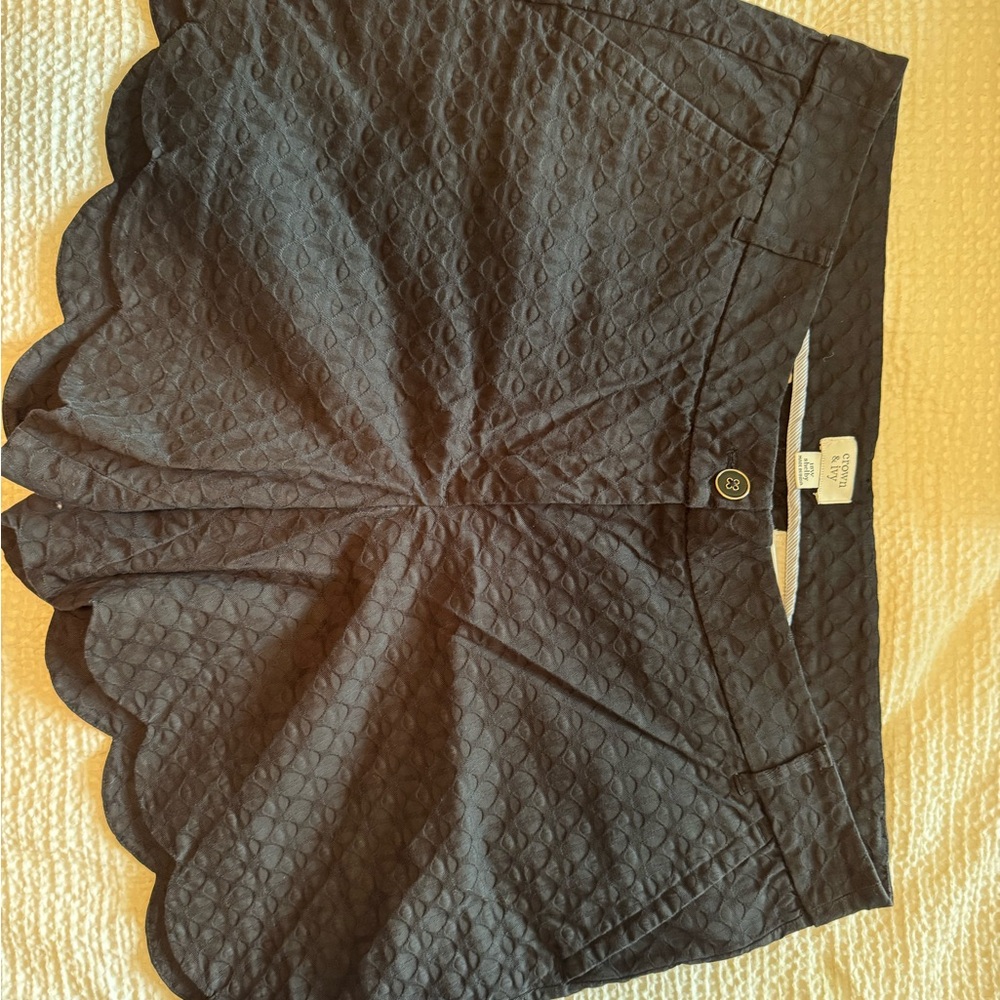 Crown & Ivy Black High Waist Scalloped Shorts